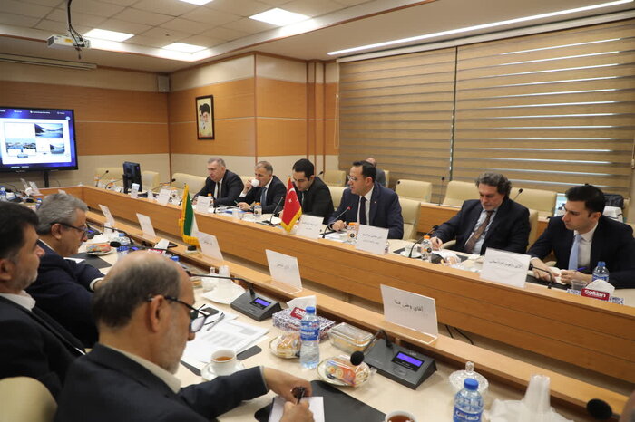 تاکید بر توسعه همکاری‌های تجاری و اقتصادی ایران و ترکیه