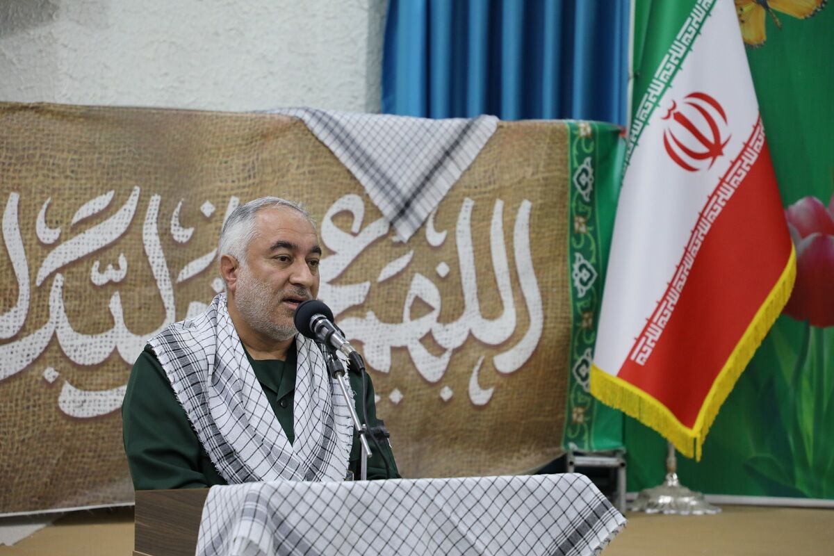 بسیج در همه عرصهها پیشرو و پیش برنده بوده است بسیج در همه عرصهها پیشرو و پیش برنده بوده است