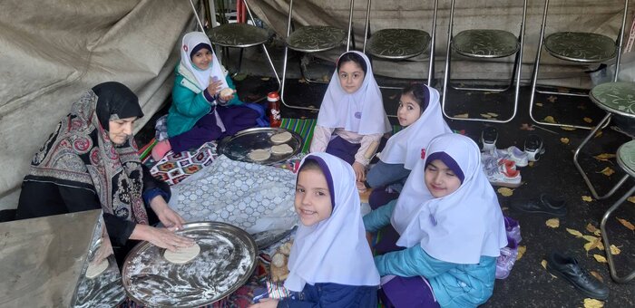 روز بدون کیف؛ ساختن خاطرههایی شاد و ماندگار در مدرسه 1 روز بدون کیف و ساختن خاطرههایی شاد ماندگار در مدرسه