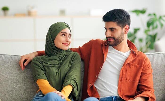 شرایطی که شوهر خوب از همسرش حمایت میکند شرایطی که شوهر خوب از همسرش حمایت میکند