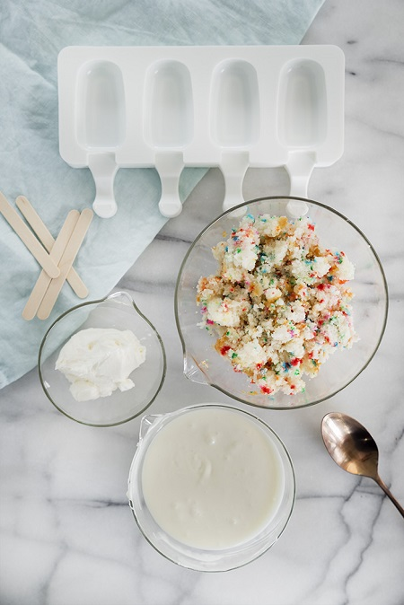 آموزش گام به گام طرز تهیه کیک پاپسیکل