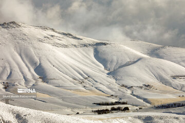 Tombe la neige …