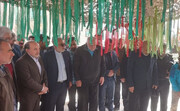 گلباران مزار شهدای گمنام فیروزکوه با حضور وزیر کشور/ شرکت در همایش بسیج تبیین