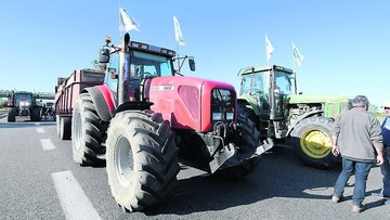 France : Colère des agriculteurs contre le régime Macronie