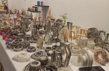 نمایشگاه هنرها و صنایع دستی در بوشهر گشایش یافت