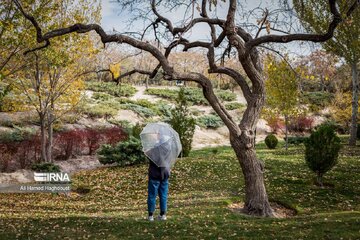 La beauté de Tabriz sublimée par les couleurs de l'automne