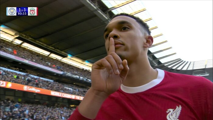 تساوی سیتی و لیورپول در بازی بزرگ/ سیتیزنها صدر را به آرسنال تعارف کردند