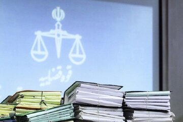 عضو شورای شهر پرند به همراه چند نفر دلال پرونده شهرداری روانه زندان شدند