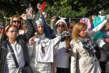 Tunisie – les Tunisiennes manifestent en soutien aux femmes palestiniennes