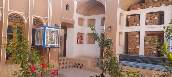 ساخت مرکز جراحی با تلفیقی از نمای قاجاری و مدرن در بافت تاریخی یزد+فیلم