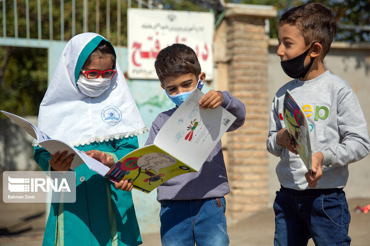 رییس حوزه هنری کودک‌ونوجوان:‌ ایران در تصویرسازی کتاب پیشرفت مناسبی دارد