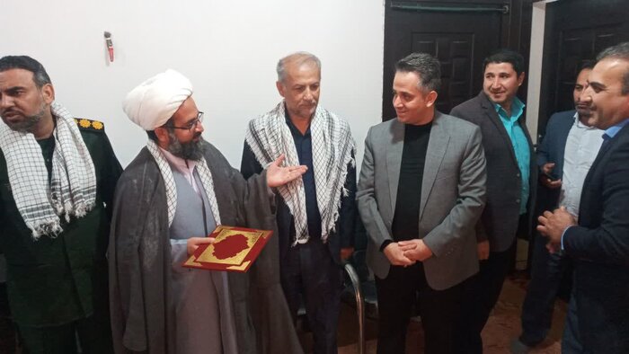 رویکردهای محرومیتزدایی : از توسعه شهرها تا ساماندهی زیستبومهای عشایری در فارس