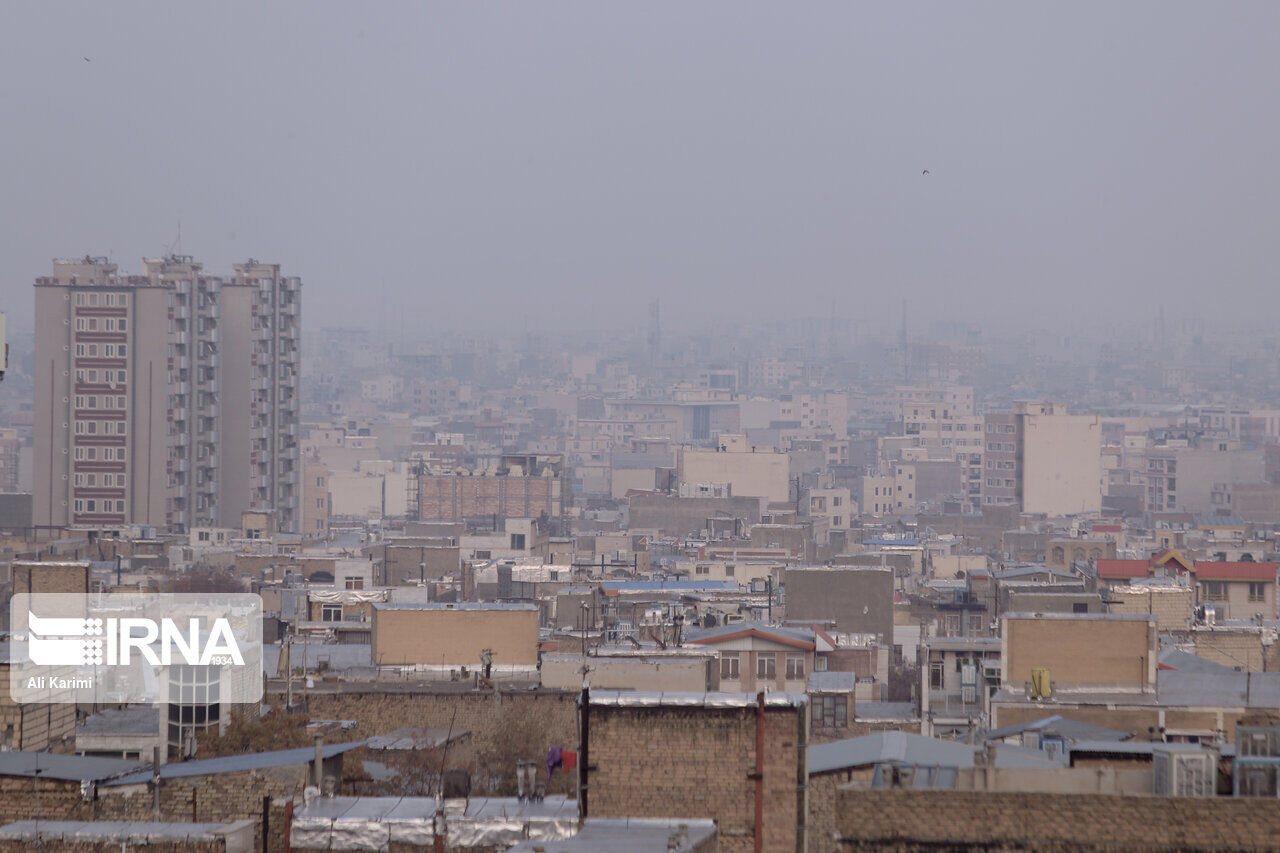 هشدار هواشناسی تهران نسبت به پایداری هوا و انباشت آلاینده‌ها