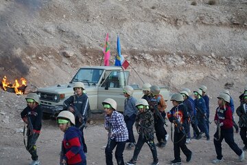 برگزاری اردوی سنگر آسمانی با مشارکت دانش آموزان در فارس