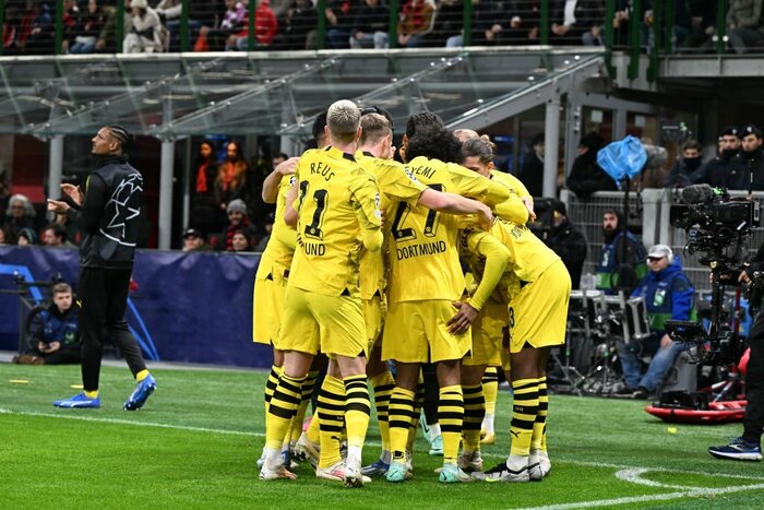 صعود زنبورها از گروه مرگ با فتح سنسیرو؛ کامبک سیتی و باخت یاران طارمی