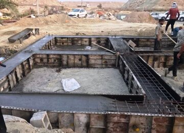 ساخت ۱۵۰ واحد جایگزین خانه‌های ناایمن مسکن مهر سمنان آغاز شد + فیلم