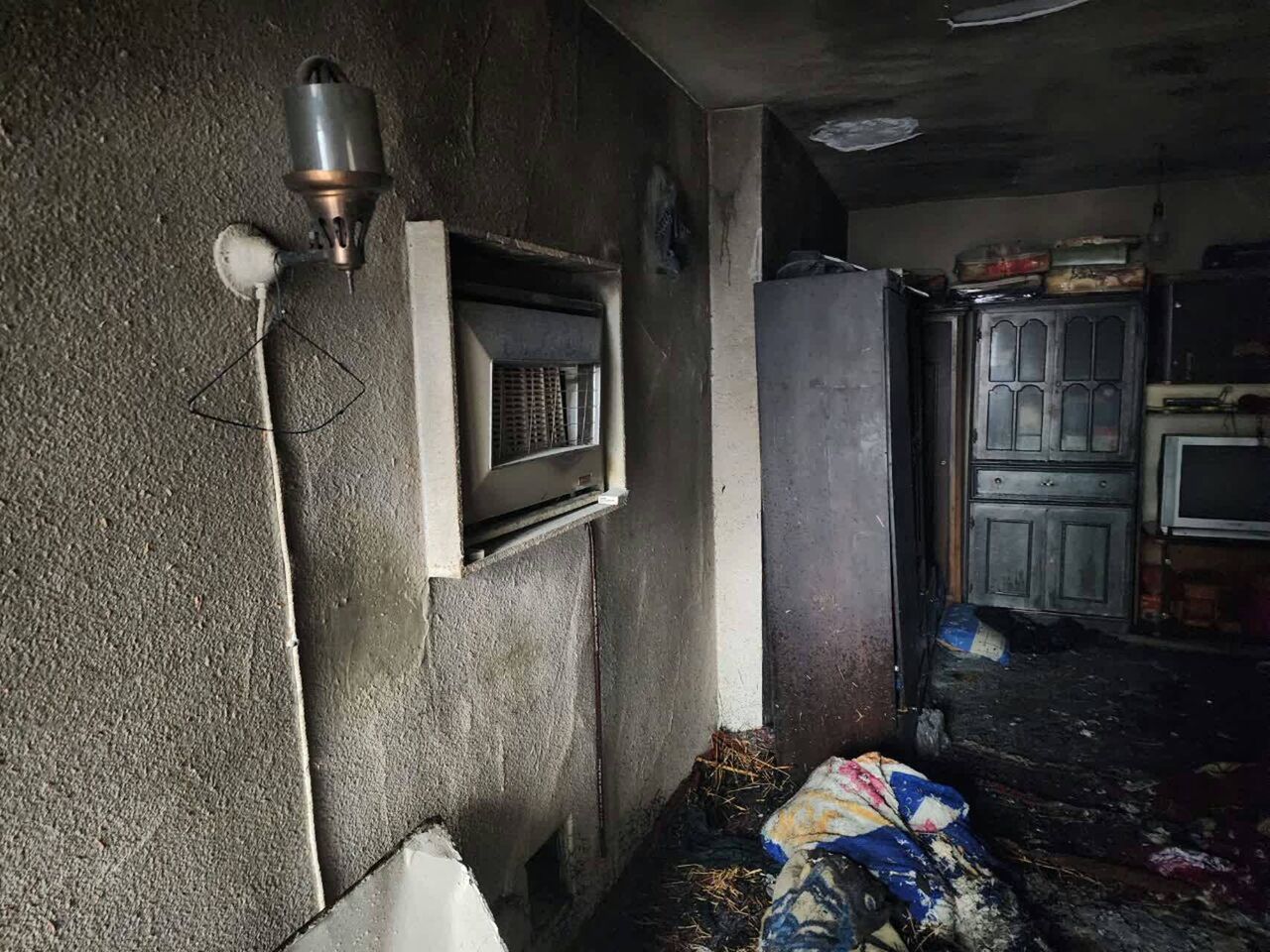 آتش سوزی مرگبار منزل مسکونی در جنوب تهران/مرگ ۲ مرد میانسال+فیلم