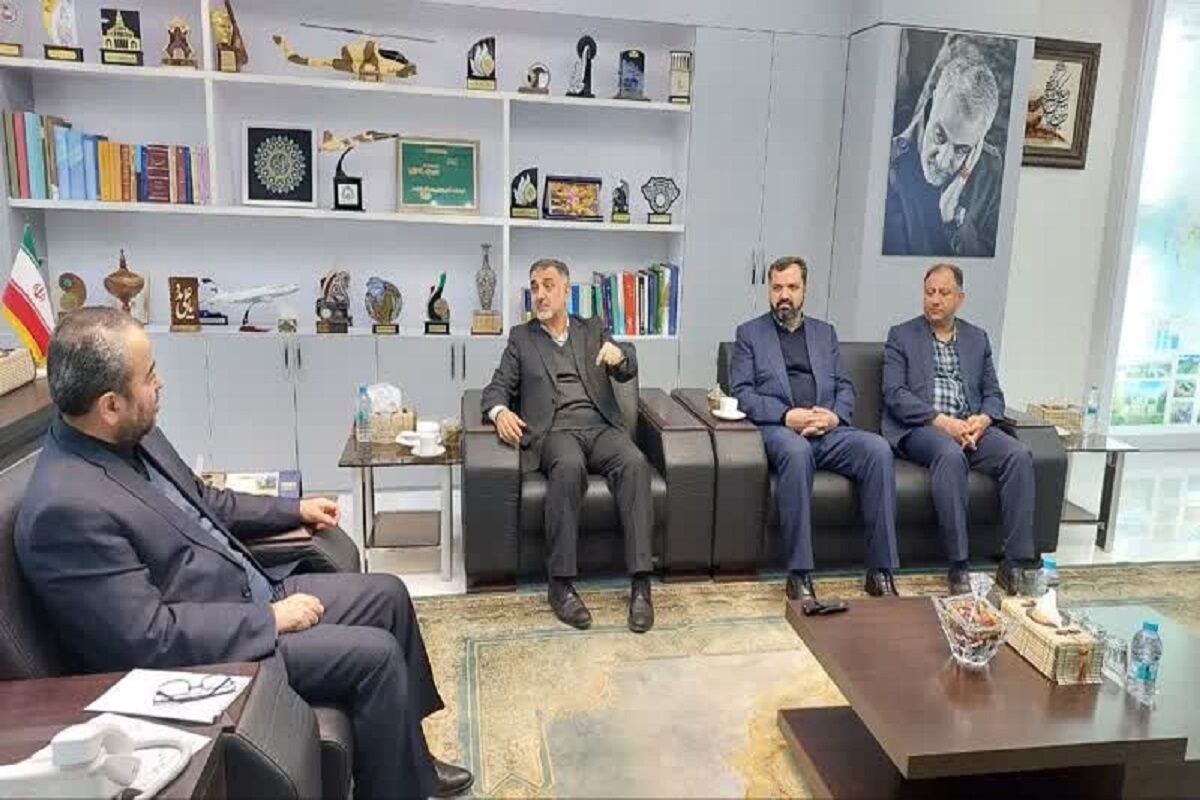 استاندار خراسان جنوبی: نگاه ویژه به تکمیل گودهای زورخانهای داریم استاندار خراسان جنوبی: نگاه ویژه به تکمیل گودهای زورخانهای داریم