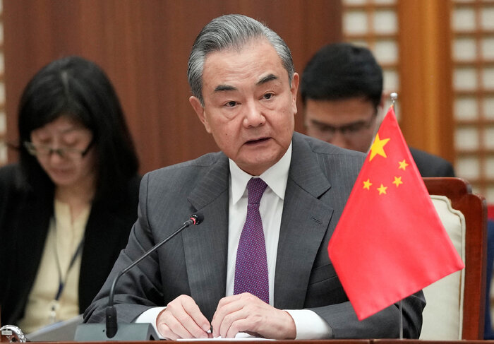 وزیرخارجه چین: پکن به دنبال تعمیق روابط با اتحادیه اروپا است