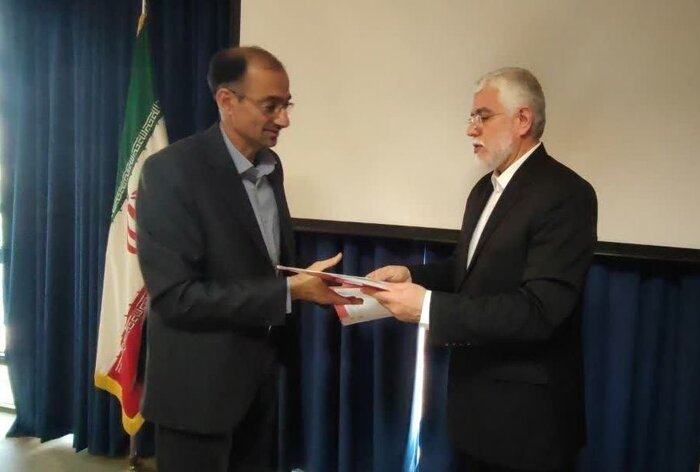 تفاهمنامه سرمایهگذاری طرح طبیعتگردی آشوراده امضا شد