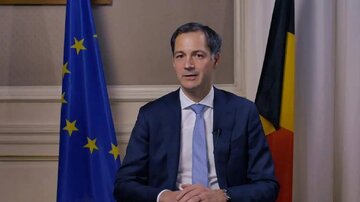«د کرو» ، نخست وزیر بلژیک کناره گیری کرد