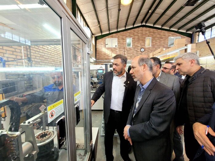 وزیر نیرو نخستین «الکتروموتور پربازده مغناطیسی» را در مشهد رونمایی کرد+ فیلم