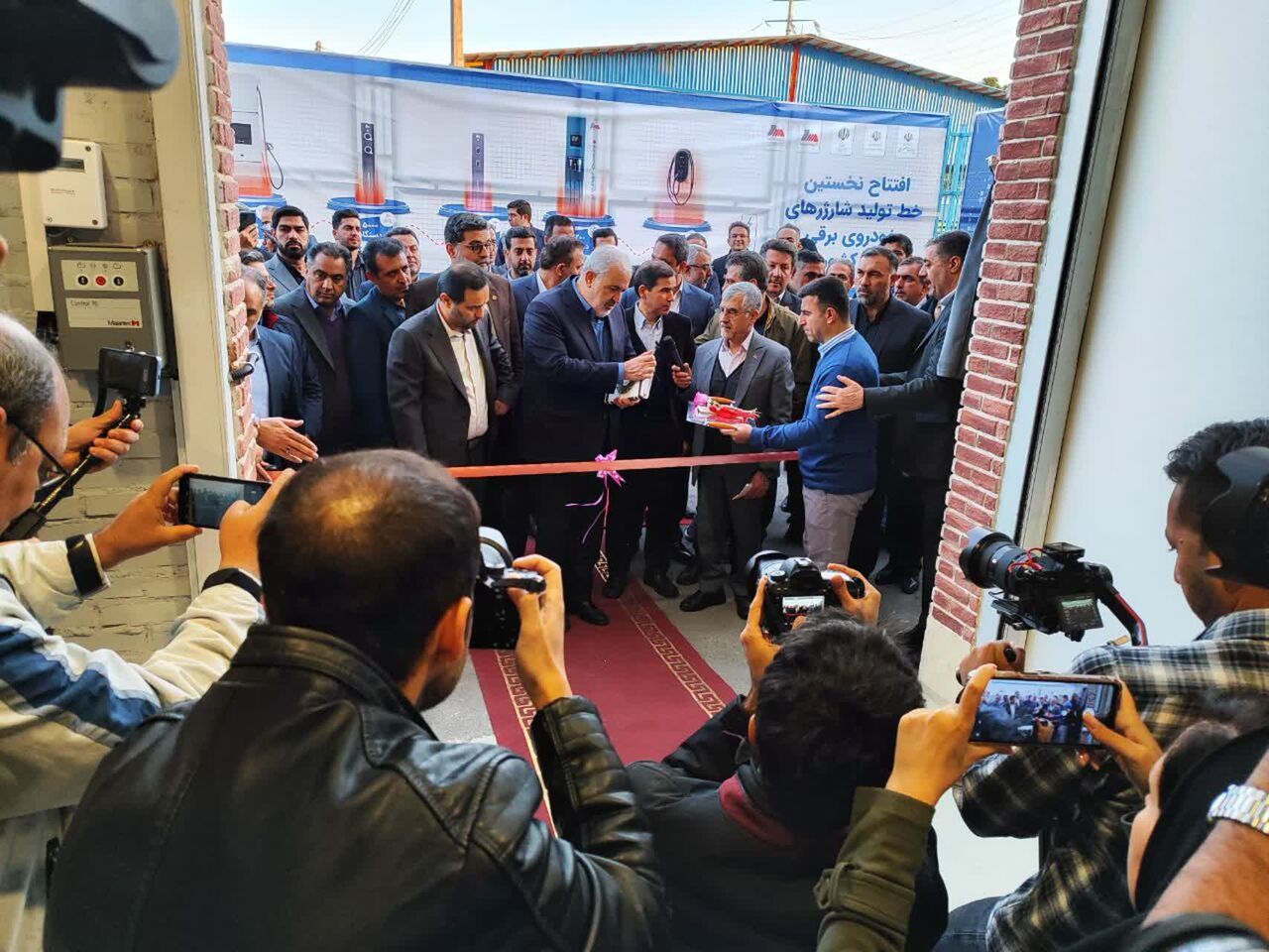 افتتاح طرح توسعه شرکت مهندسی و ساخت برق کنترل مپنا در البرز