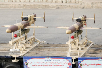 L'armée iranienne reçoit des dizaines de drones Karrar équipés de missiles air-air