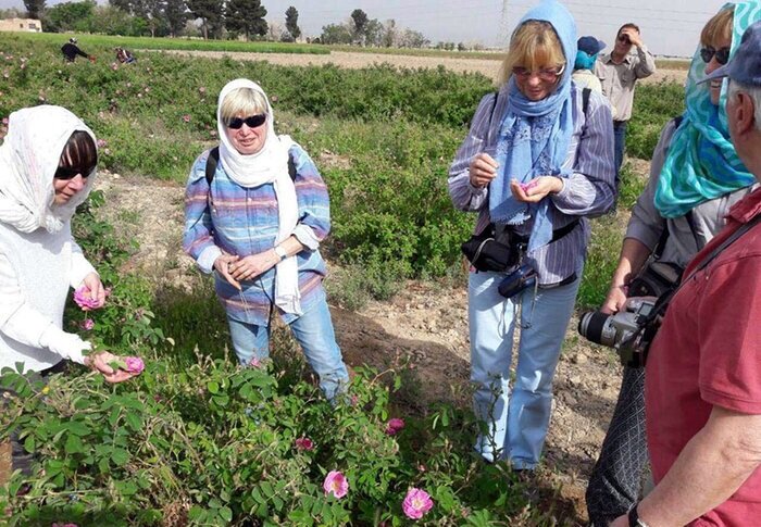 طبیعت گردی آذربایجان‌غربی؛ صنعتی سبز و امروزی با اقبال بی‌نظیر گردشگران