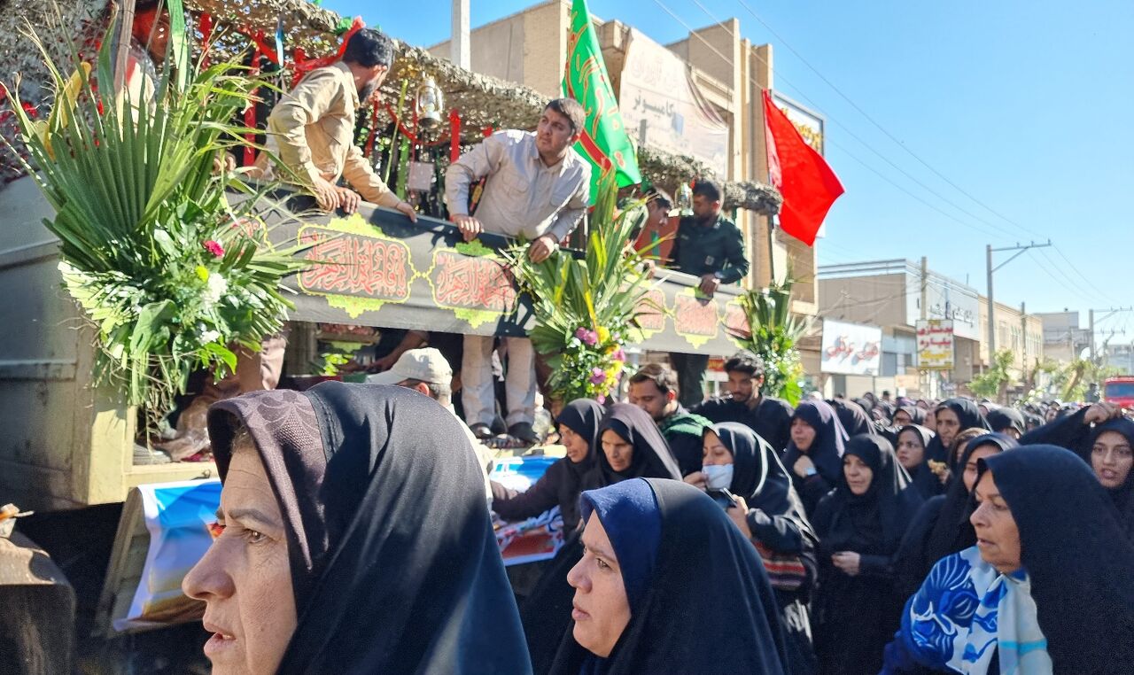 پیکر ۱۲ شهید گمنام دفاع مقدس وارد سیستان و بلوچستان شد 