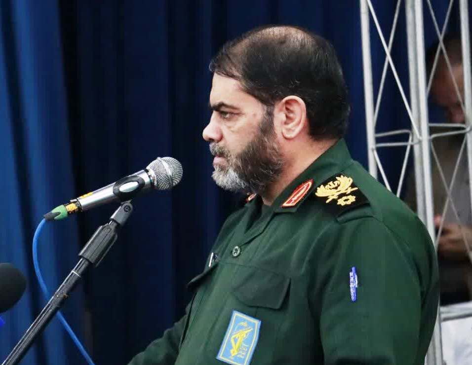 امروز بیش از هر چیزی انسجام ملت و پیوند با رهبری دشمن را نگر