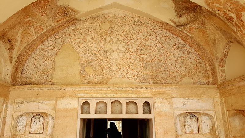 کاخ خورشید کلات؛ بنایی به جا مانده از نادر شاه