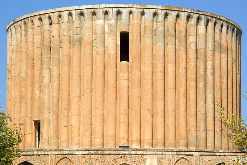 کاخ خورشید کلات؛ بنایی به جا مانده از نادر شاه