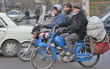 تبدیل  ۱۰۰ هزار موتور سیکلت بنزینی به برقی توسط شهرداری اصفهان