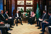 Amir Abdollahian und Faisal bin Farhan treffen sich in Genf