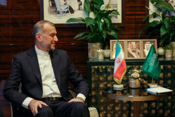Rencontre entre le ministre des Affaires étrangères de l'Iran et de l'Arabie saoudite à Genève