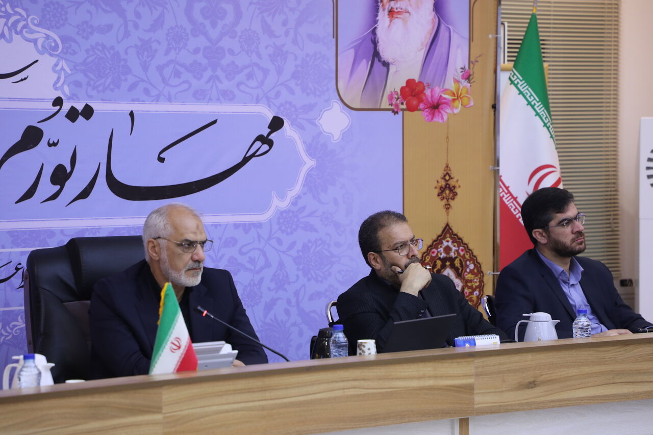 دولت منابع حاصل از تبدیل پلاک خودروهای اروندی را صرف توسعه آبادان و خرمشهر میکند دولت منابع حاصل از تبدیل پلاک خودروهای اروندی را صرف توسعه آبادان و خرمشهر میکند