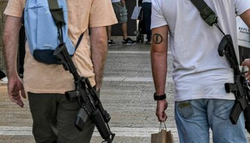 آکسیوس: آمریکا فروش تفنگ‌های ام-۱۶ به اسرائیل را به تعویق انداخت