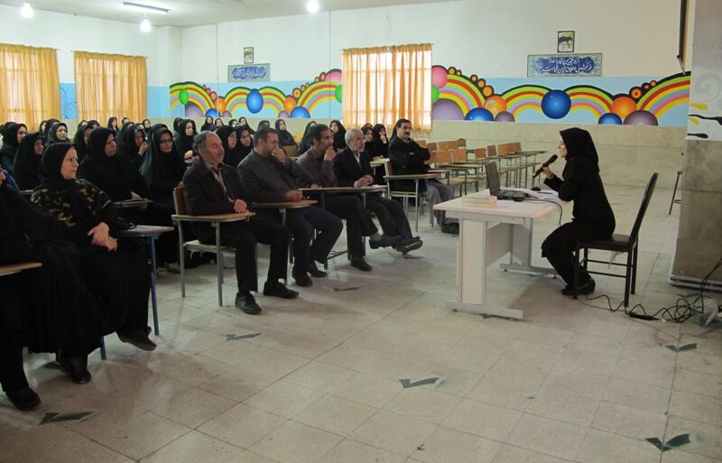 اصفهان به عنوان دبیرخانه آموزش خانواده در کشور انتخاب شد