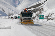 ارتفاع برف در جاده مهاباد به سردشت از ۲۰ سانتی‌متر گذشت