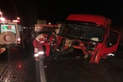 حادثه شامگاهی تلخ در شیراز/یک کشته و ۲ مصدوم در برخورد سواری پراید با تریلی