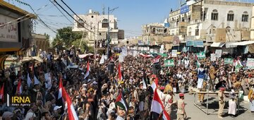 Manifestations du peuple yéménite, ce vendredi 15 décembre 2023, en guise de solidarité avec la nation palestinienne et pour condamner les crimes du régime sioniste dans la bande de Gaza. 