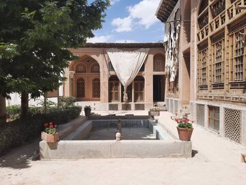 واگذاری خانه «قزوینی‌های اصفهان» برای حفاظت از این اثر تاریخی است