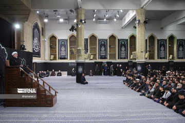 Troisième nuit de cérémonies de deuil pour le martyre de Fatimah Zahra