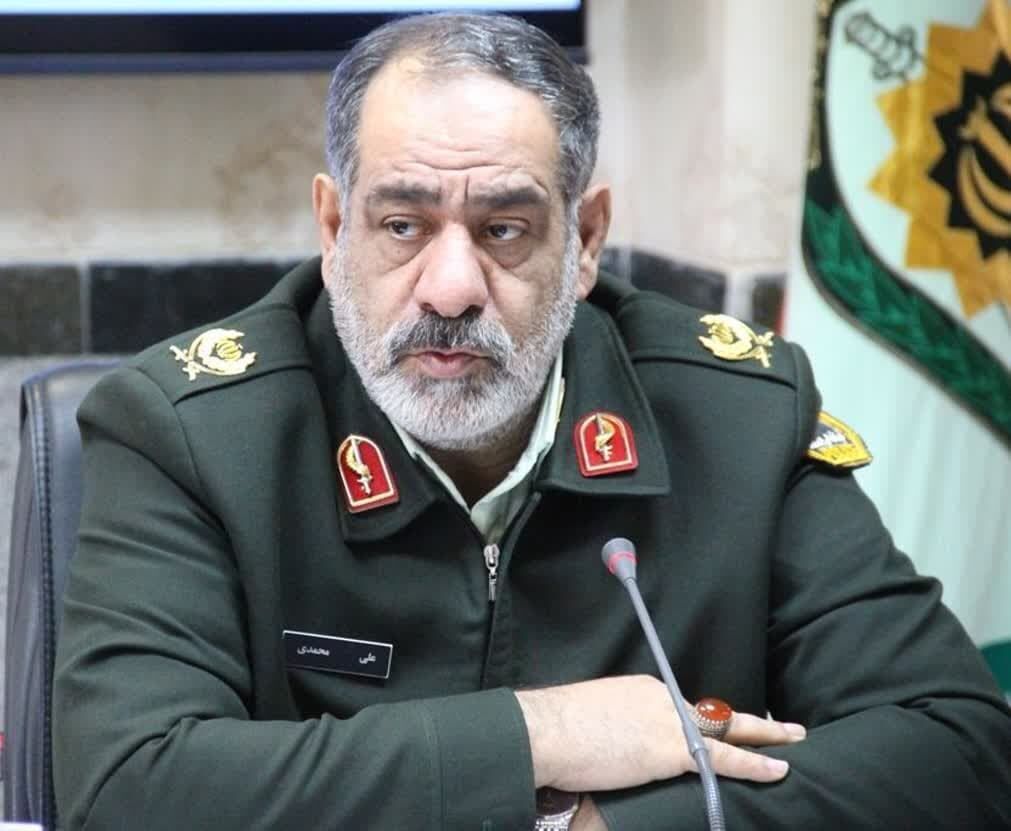 دشمن به دنبال ایجاد فتنه برای به چالش کشیدن نظام جمهوری اسلامی است دشمن به دنبال ایجاد فتنه برای به چالش کشیدن نظام جمهوری اسلامی است