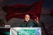 سردار سلامی: آمریکا و اسرائیل در حال تکرار تجربیات تلخ گذشته هستند