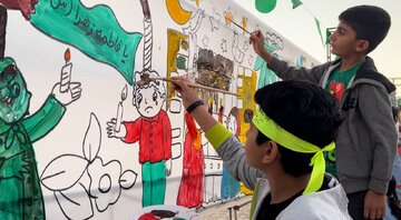 فیلم| کارگاه نقاشی کودکان عزادار ایام فاطمیه در کیش
