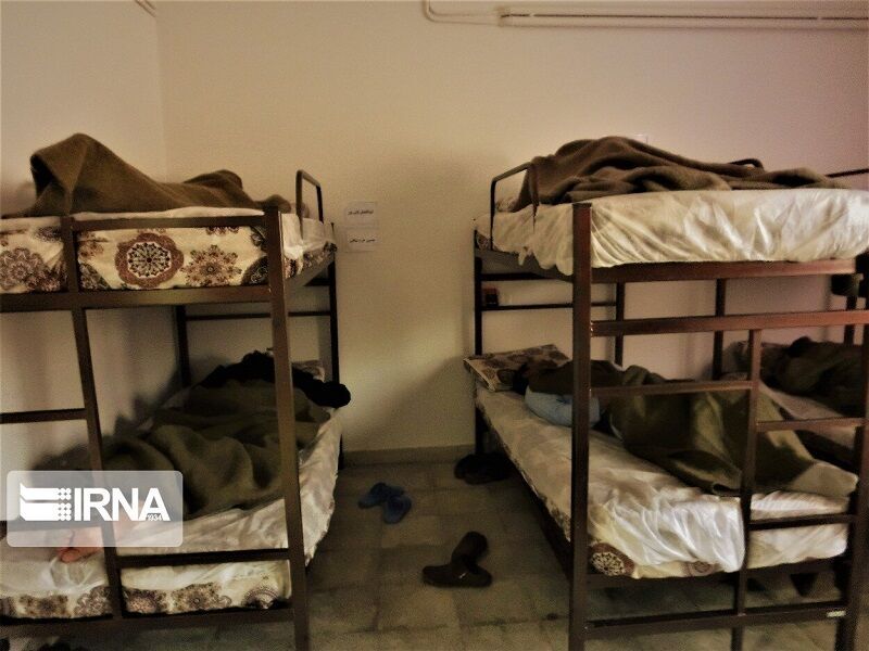 پنج مرکز سرپناهی کارتن‌ خوابها در مشهد تعطیل شده است