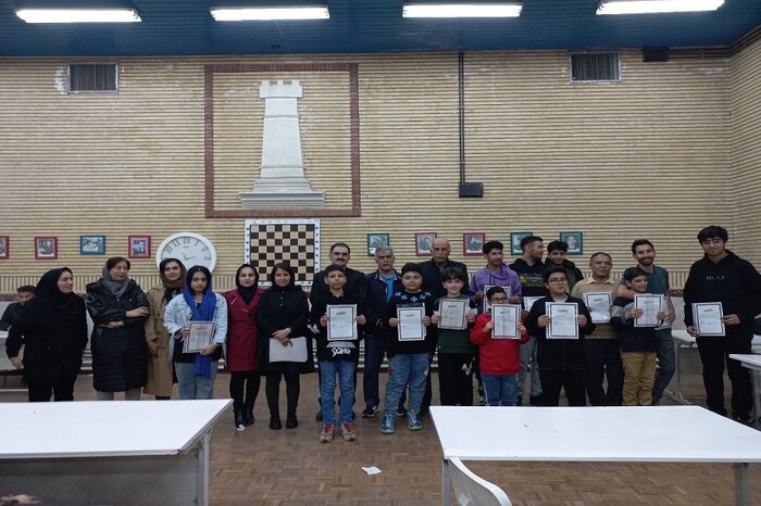 اولین دوره رقابت‌های شطرنج اُپن کشور در سنندج پایان یافت