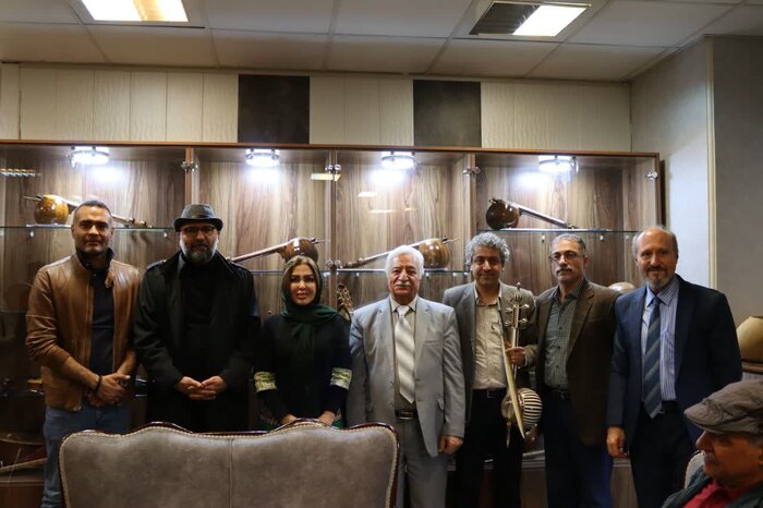 زنان نگاهها به سازسازی را تغییر دادند/برپایی نمایشگاه دائمی سازهای موسیقی